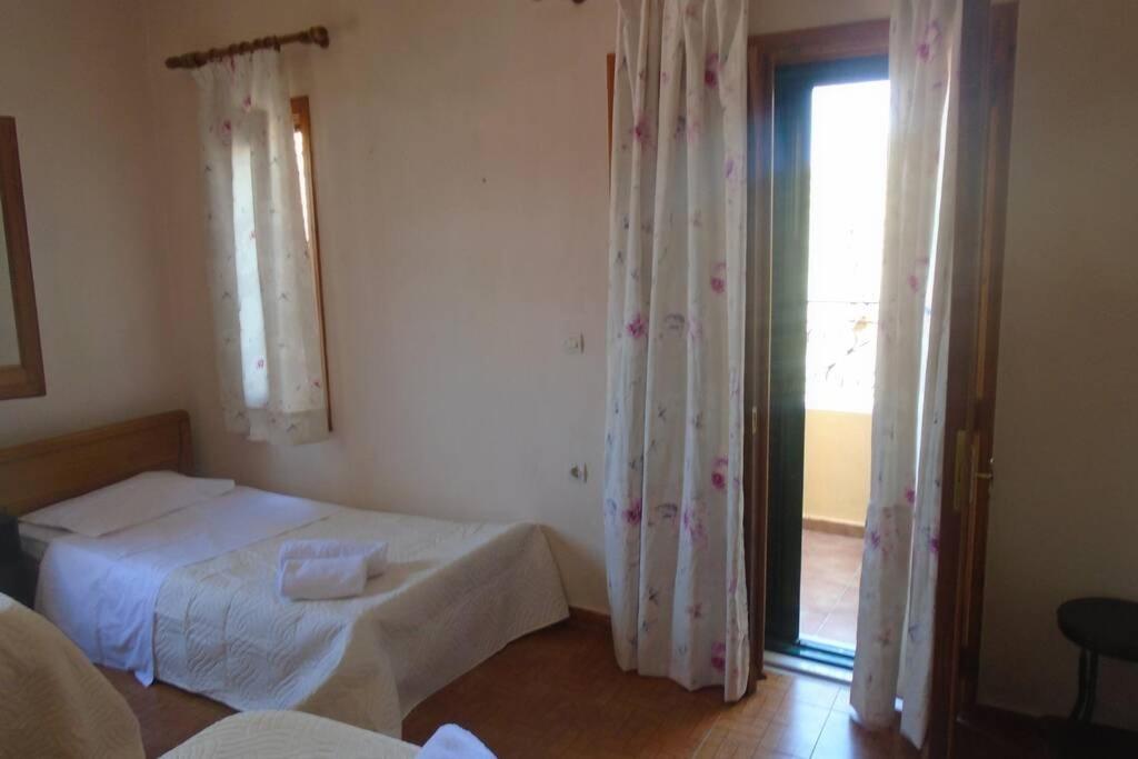 Eleni'S House In Valanio Villa Exterior photo